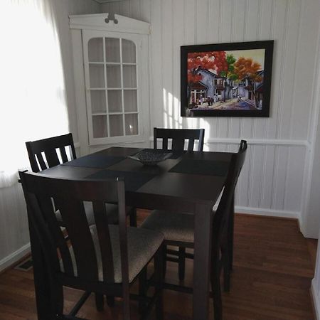 Charming Classic Cottage 2Br Дарем Экстерьер фото